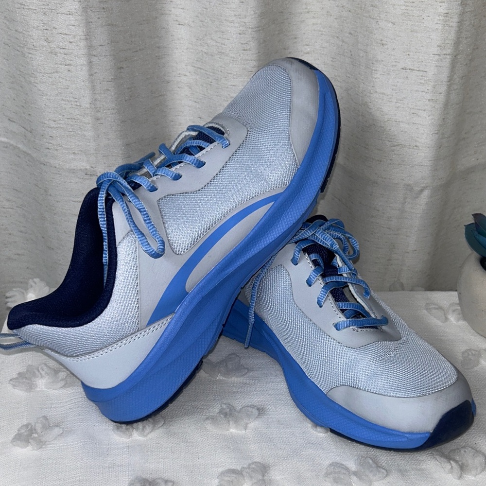 Athletic Works Navy and Royal Blue Lace-Up Sneakers